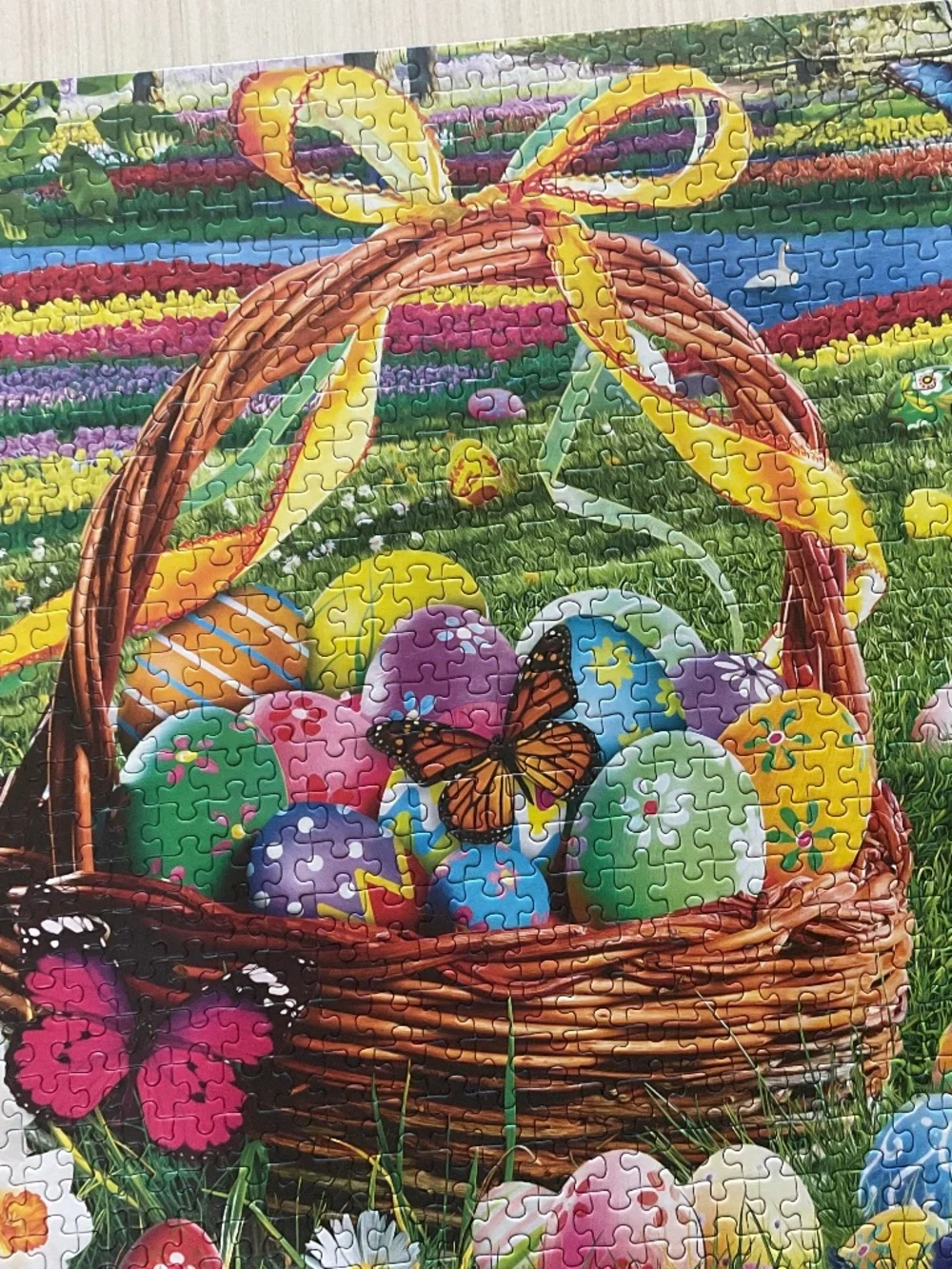 Easter Garden 1000 Piece Puzzle by Eurographics – Spring Bunny & Eggs Scene - Picture 6 of 9